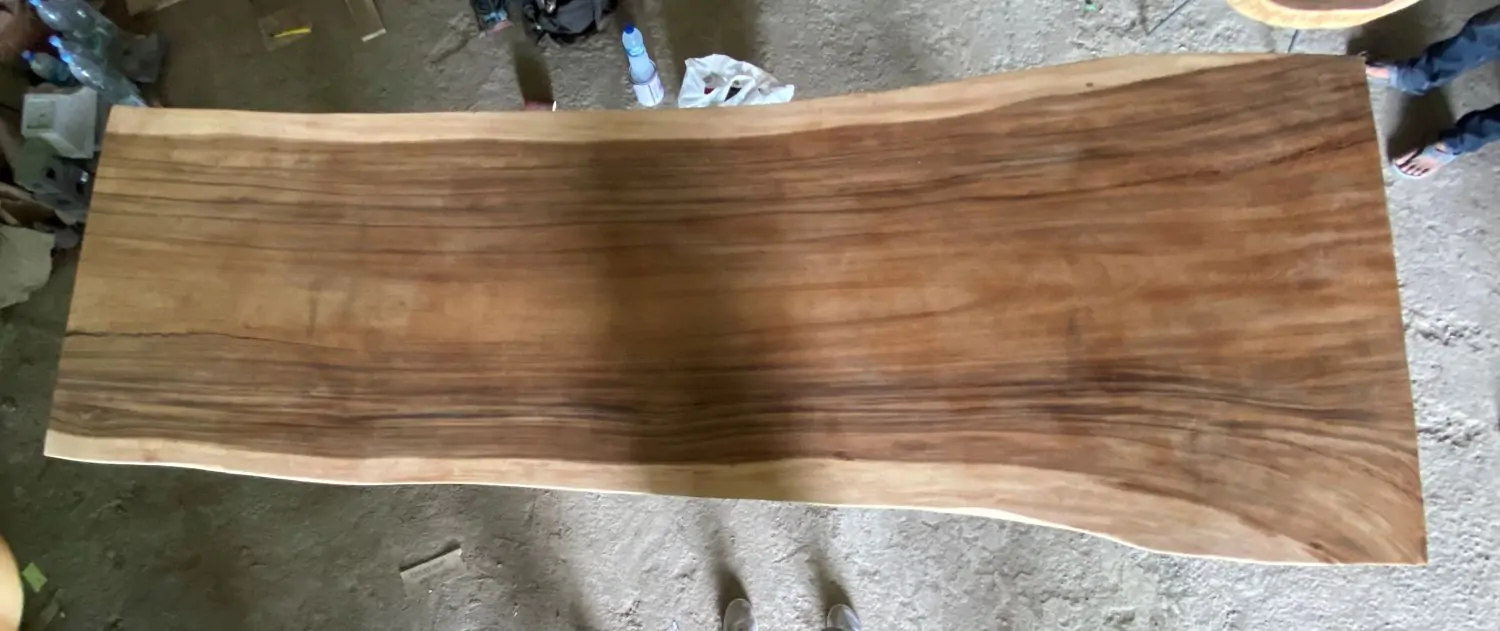  Product image 6 of the product “Natural wood table suar with metal legs X-style, 304cm length, 115cm width, 83.5cm height. Table top 7cm thickness ”